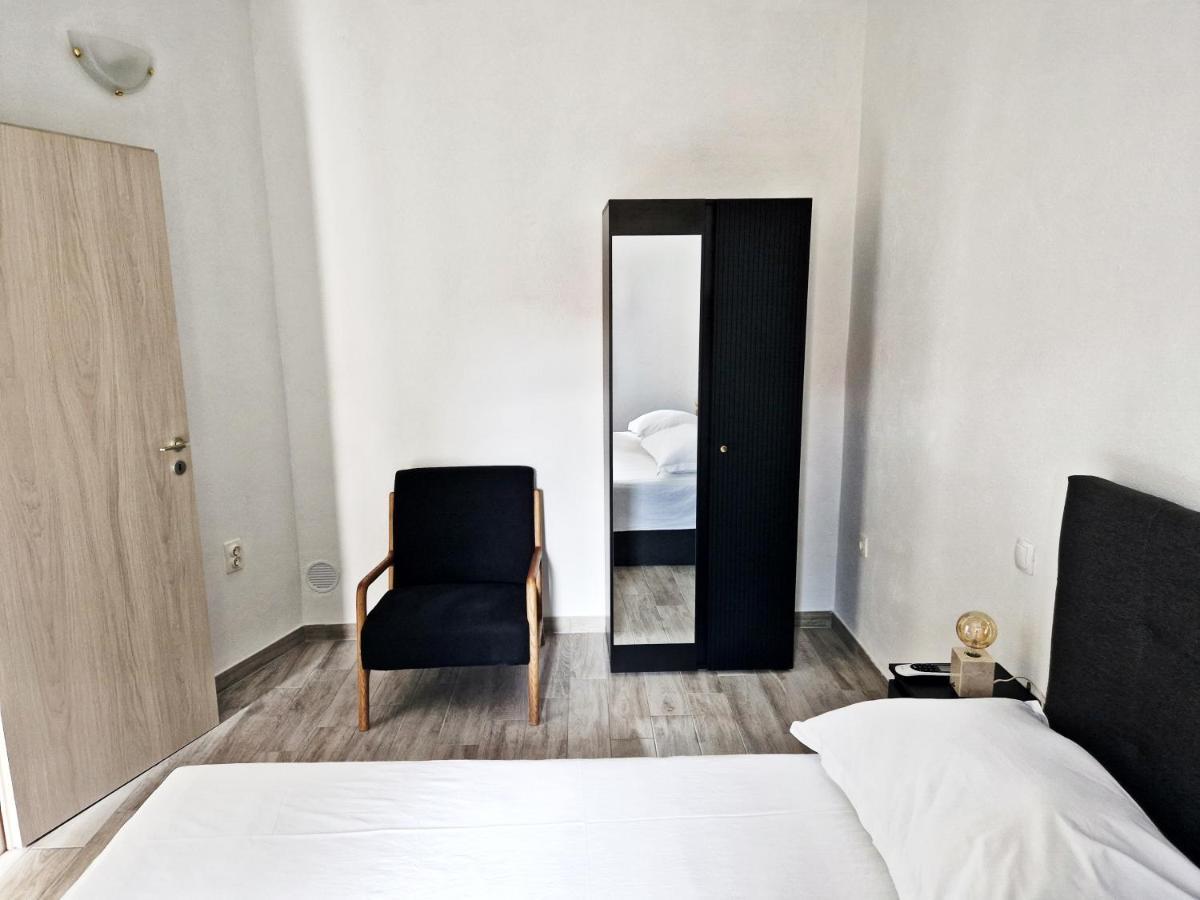 Hotel Kuca Za Odmor Dobrila Jelsa  Esterno foto
