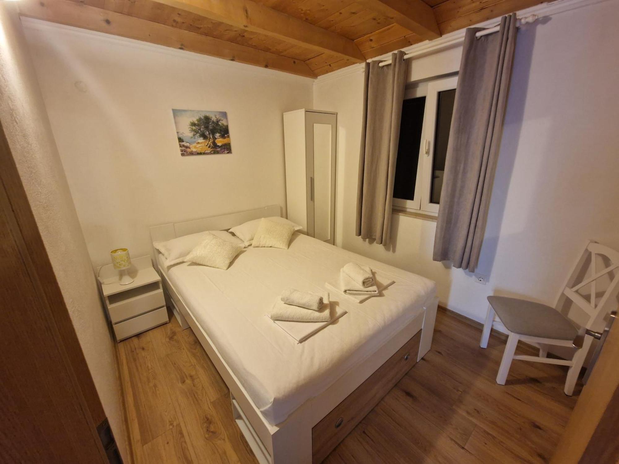 Hotel Kuca Za Odmor Dobrila Jelsa  Camera foto